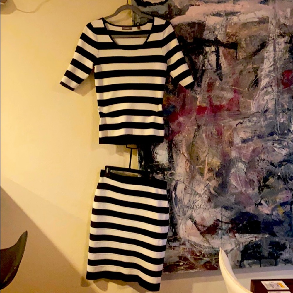 Neiman Marcus shirt and skirt set